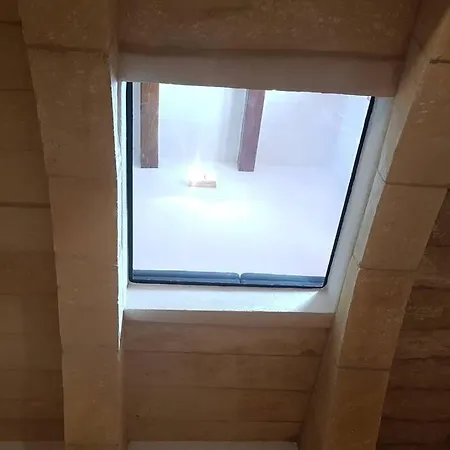 شقة 3 Cities Newly Refurbished 400 Year Old Maisonette Cospicua