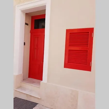 3 Cities Newly Refurbished 400 Year Old Maisonette * Cospicua