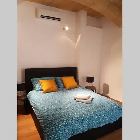 3 Cities Newly Refurbished 400 Year Old Maisonette شقة Cospicua